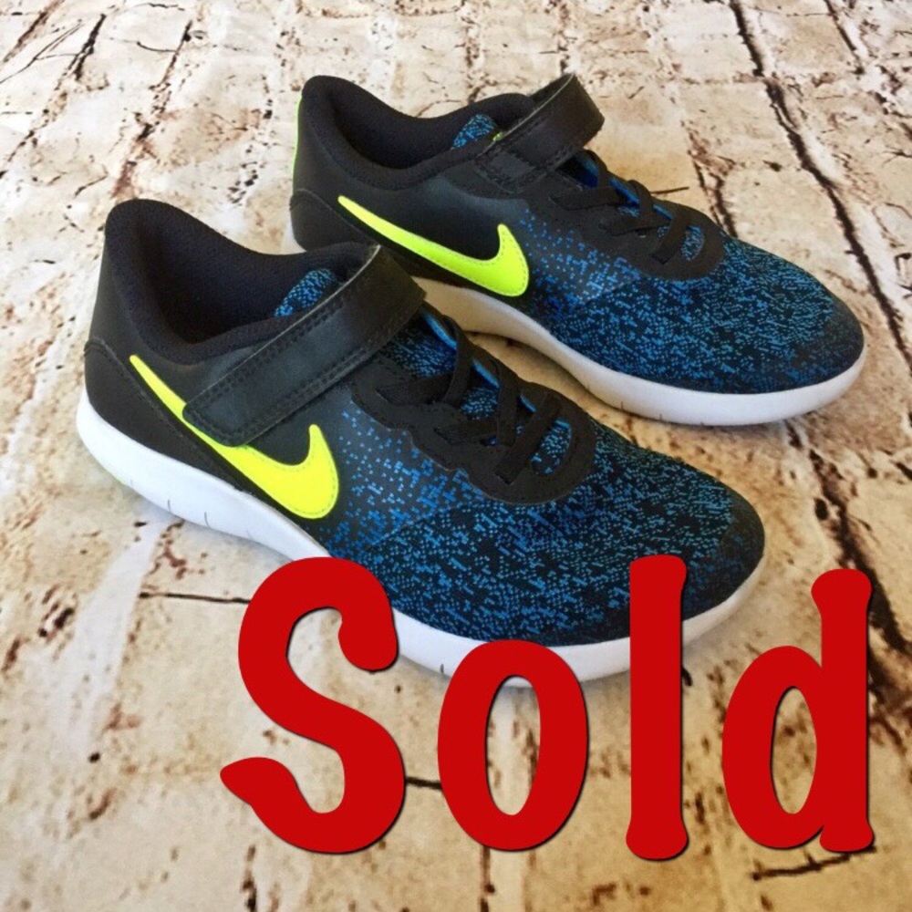 ❌Sold❌ Boys 3Y Nike Flex Contact Running Shoes